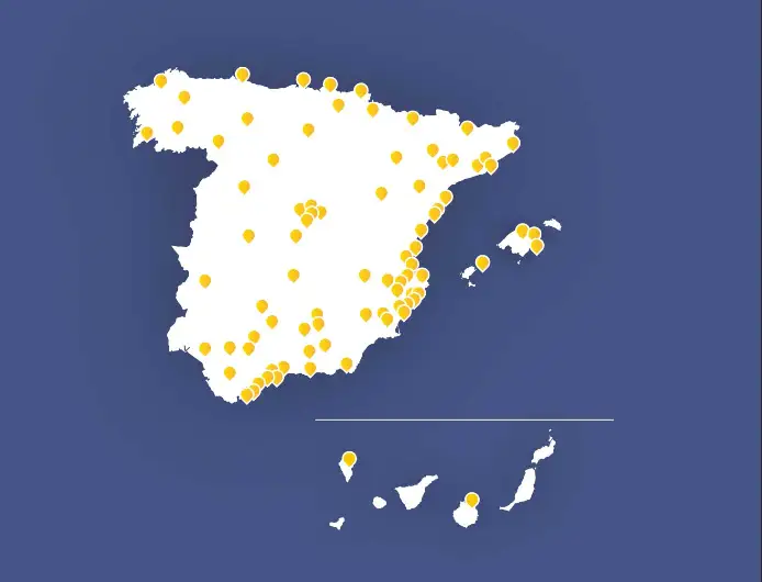 Punt de venda oficial Replus amb showroom de finestres i tancaments de PVC i alumini